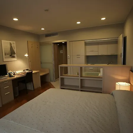 Cristina52 Aparthotel Turin
